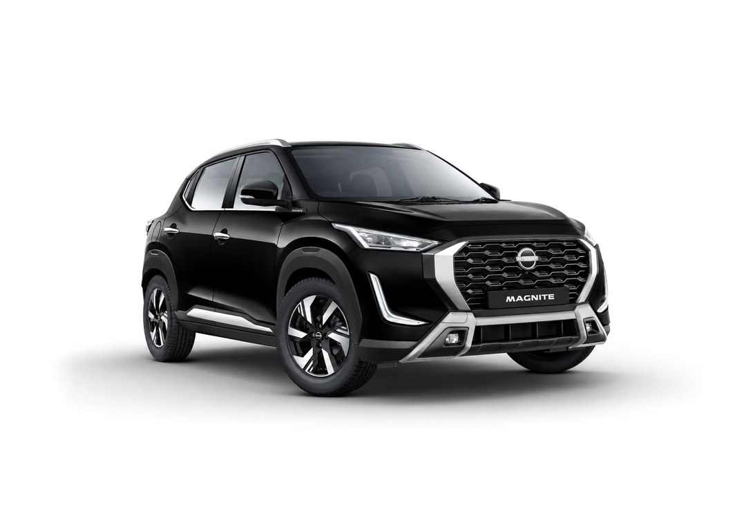 Nissan À découvrir Noir ébène