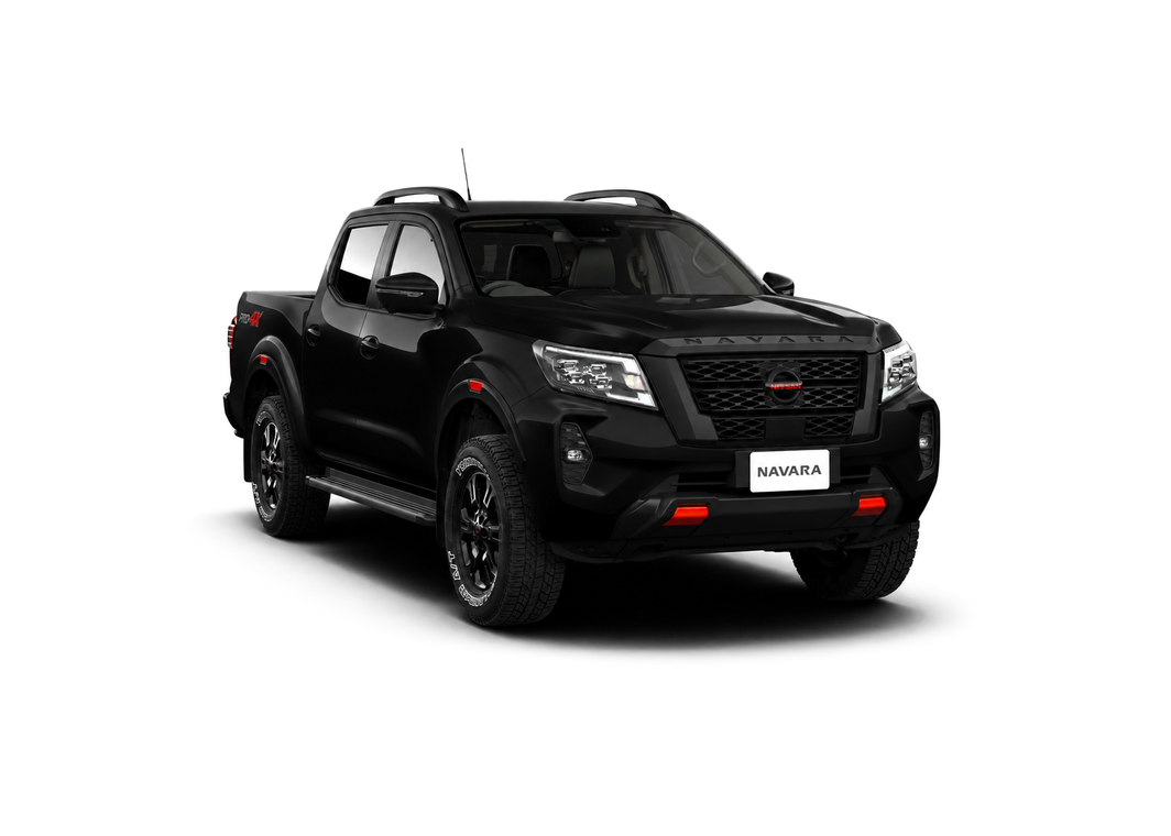 Nissan À découvrir Noir étoilé